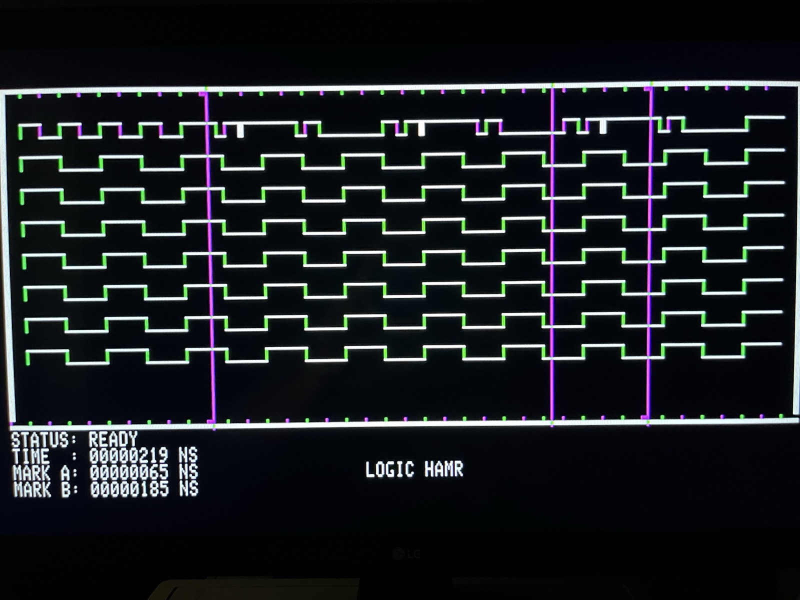 The logic analyzer display on HIRES, drawing mock data. The FPGA side was not connected yet.
