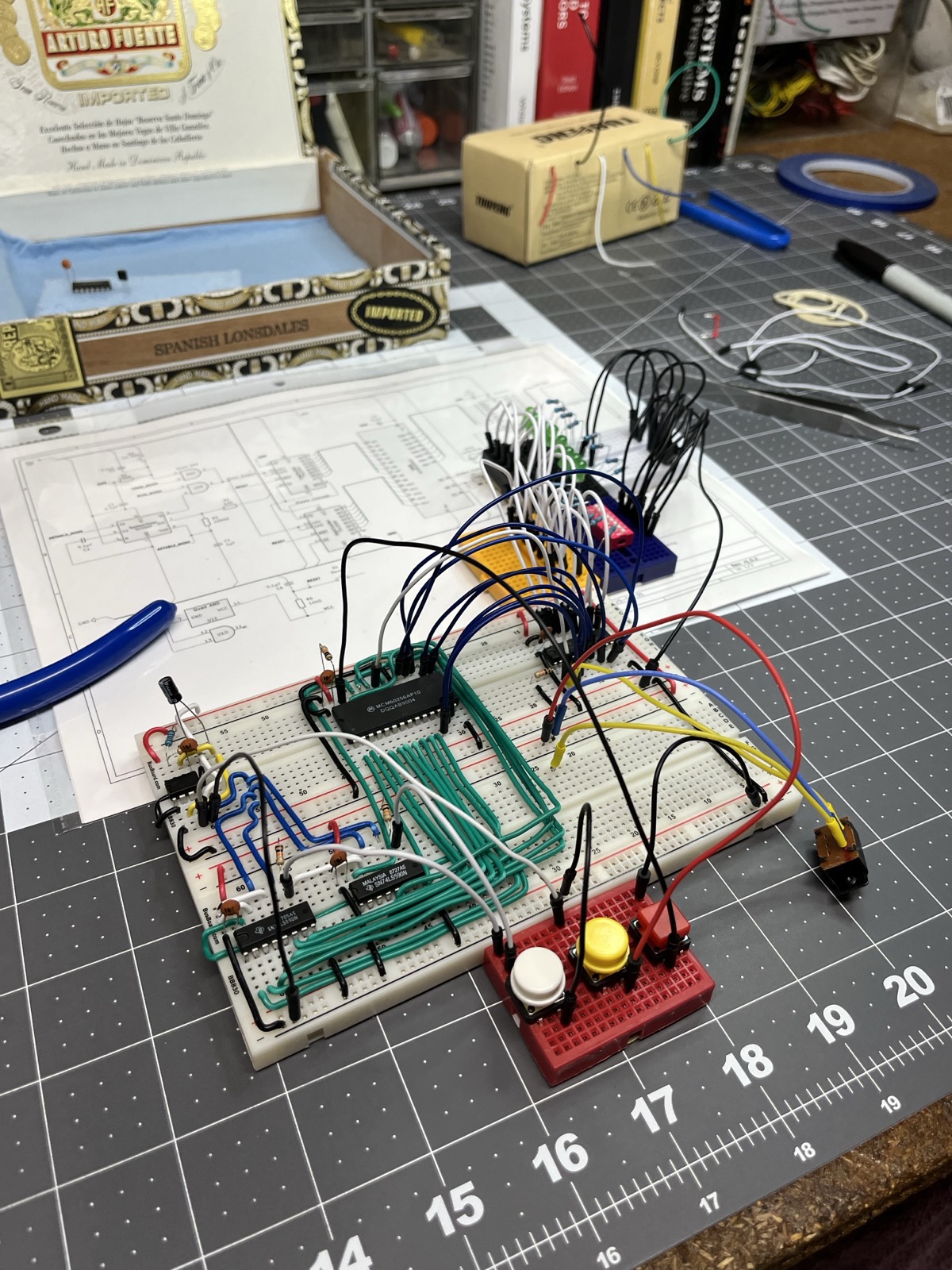 The two SN74LS590N counters chained into the MCM60256AP-10's address pins. This part worked and was kept.
